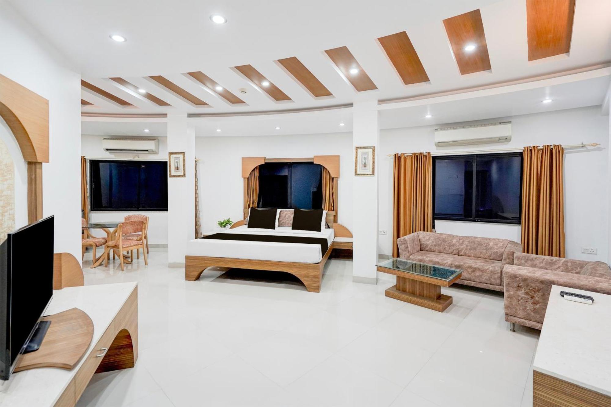 Super Townhouse Mg Road Porbandar Formerly Hotel Harmony Zewnętrze zdjęcie